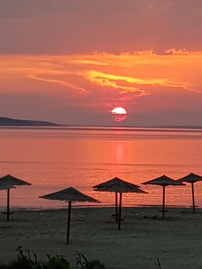 Holiday House Sunset Любач Экстерьер фото